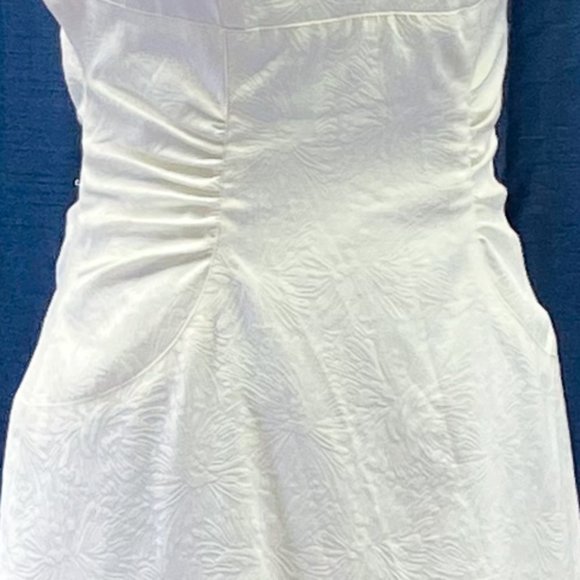 Classy Minimalist Wedding Dress Adrianna Papell Luxury Mid-Length Gown Size 4 - Picture 6 of 14